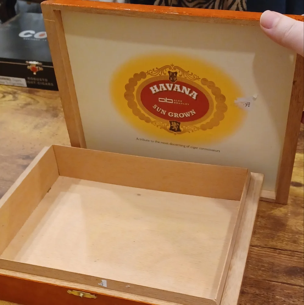 Alec Bradley Havana Sun Sun Grown Empty Wooden Cigar Box